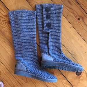 Ugg Classic Cardy Button Detailed Knit Boot